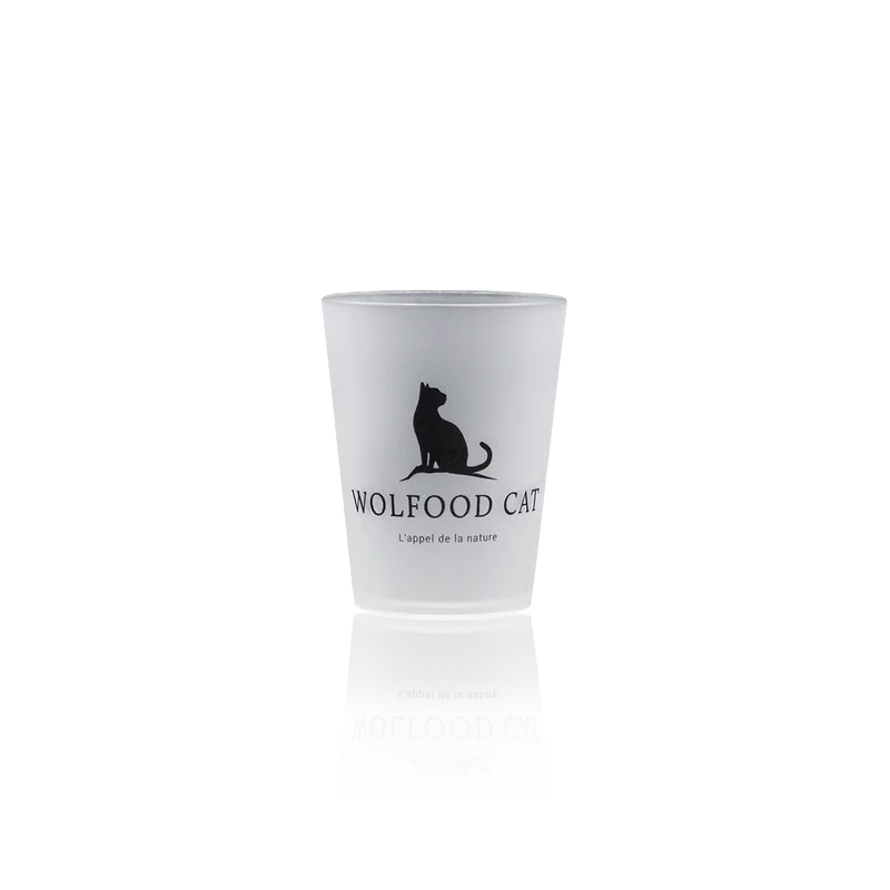 Gobelet doseur pour chat