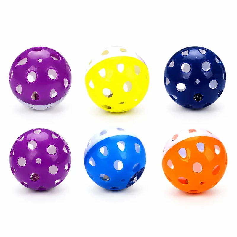 Ensemble de six boules amusantes avec cloche pour chat