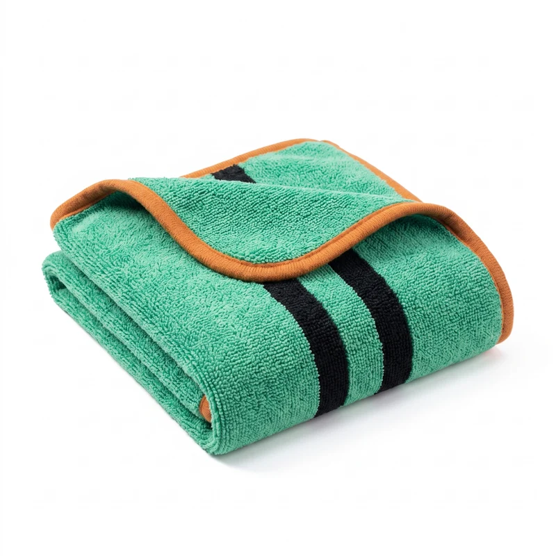 Serviette de nettoyage douce et absorbante pour chat